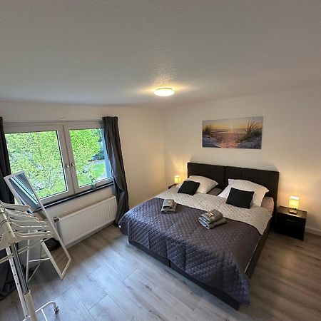Moderne Ferienwohnung Fuer 4-5 Personen Mitten In Herten*Netflix*Nespresso Herten  Buitenkant foto